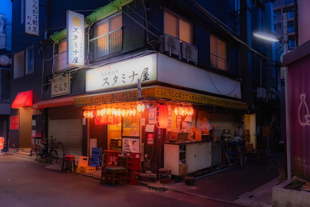 大瓜!美艳老板娘出轨18岁暑假工,聊天记录炸裂,称男生是永动机